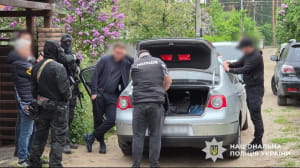 затримання підозрюваних