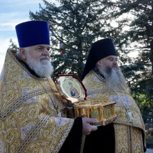 Как россияне отправляли мощи