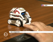 У США презентували мініатюрного робота