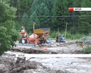 У Китаї від повені врятували три десятки людей