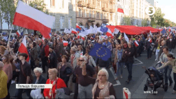 Варшава оговтується після антиурядових протестів