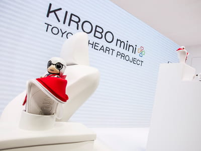 робот Kirobo Mini