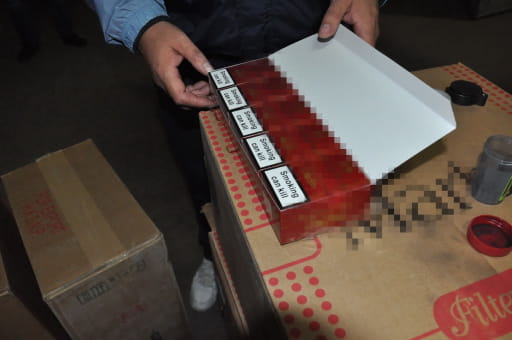 Контрабандні цигарки