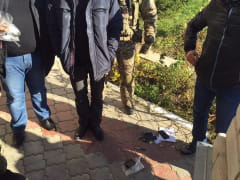 СБУ затримала на хабарі майора поліції