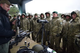 Презентація нової техніки та зброї у Навчальному центрі ДПСУ