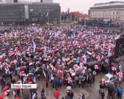 масштабний протест у центрі Варшави