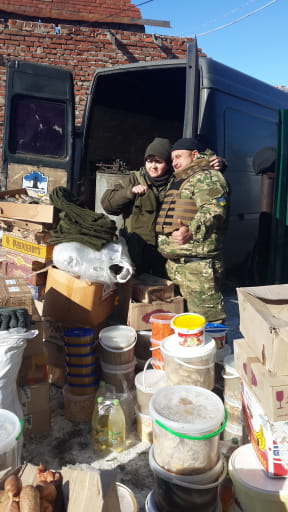 Волонтери на передовій