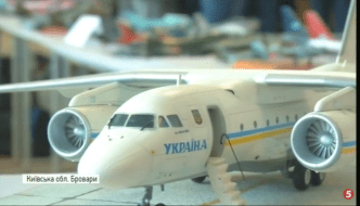 Виставка моделей військової техніки