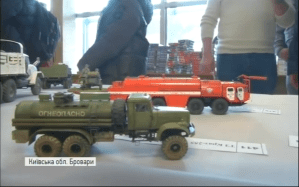 Виставка моделей військової техніки