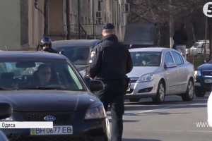 "Увага, їде швидка": В Одесі поліцейські спільно з медиками влаштували флешмоб