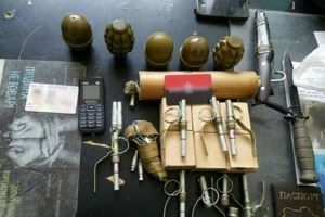 У Києві в метро поліцейські вилучили арсенал боєприпасів у 22-річного хлопця