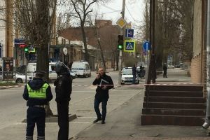 У Ростові-на-Дону біля школи стався вибух, є постраждалий