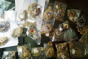 Фото: Викрадені старовинні церковні реліквії покійного Митрополита Київського Володимира