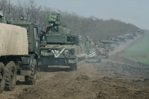 "Кількакілометровий марш важкого озброєння": Військове ТБ оприлюднило видовищний ролик з навчань