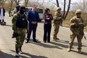 Лутковська розповіла, скільки ув'язнених має віддати "ДНР/ЛНР"