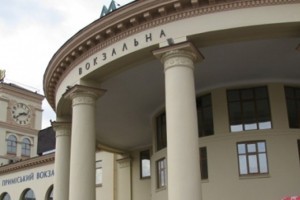 В Києві закрили станції метро "Вокзальна" та "Поштова площа"