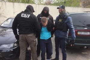 У Києві "на гарячому" зловили слідчого Нацполіції – вимагав 100 тисяч гривень