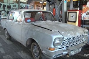 Двигун "Волги", багажник американський: У Дніпрі музей ретроавтівок поповнився унікальним експонатом "Балтикою"