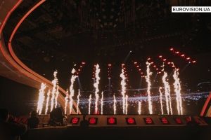 Кінь, вогонь та багато світла: у Києві відбувся перший півфінал Євробачення
