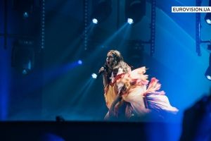 Знову на сцені Євробачення: Джамала під час першого півфіналу представила пісню "Заманили"