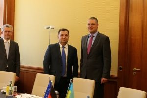 Полторак розповів, від чого залежить успіх у вирішенні конфлікту на Донбасі