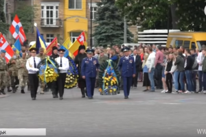 18 волинських смертей під Волновахою: У Луцьку вшанували пам'ять загиблих 