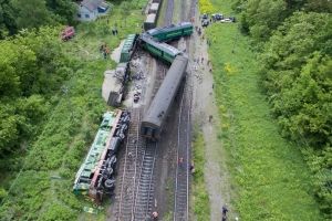 Залізнична аварія на Хмельниччині: Стали відомі нові подробиці