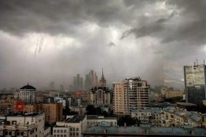 Кількість постраждалих від урагану в Москві перевищила 130 людей
