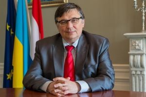 Посол у Нідерландах розповів, як Росія фейками намагалась скомпроментувати Україну