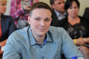 "ЗА ЧАЙ.COM": журналіст та нардеп Сергій Висоцький в ефірі "5 каналу" о 23:10