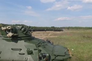 Нацгвардія України отримала чергову партію сучасних бойових машин БТР-3ДА – Порошенко