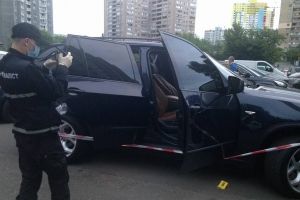 У Києві в Дарницькому районі сталася перестрілка – є поранений