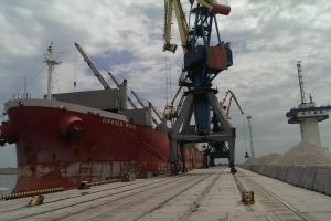 "Укрзалізниця" так і не змогла забезпечити необхідну пропускну здатність для роботи маріупольських підприємств &ndash; директор ММК ім. Ілліча