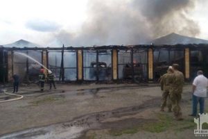 У Рівному на території військової частини спалахнула пожежа 