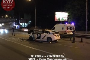Нічна ДТП за участі патрульного Prius: фото з місця аварії