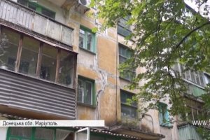 Мешканці п'ятиповерхівки в Маріуполі пережили потоп і вибух газу – тепер бояться, що вона розвалиться