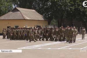 Як Одеса зустрічала морпіхів, що боронили країну в АТО – сюжет