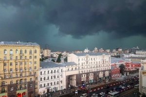 Стихія у Москві: такої потужної зливи не було з 1923 року – фоторепортаж