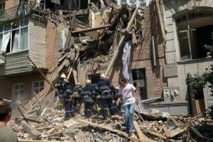 Вибух у Києві у житловому будинку - фоторепортаж