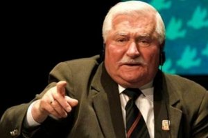 Екс-президента Польщі Леха Валенсу шпиталізували