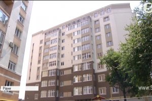 Військовослужбовці Рівненського гарнізону отримали 46 ордерів на житло