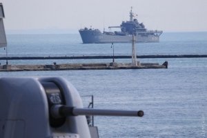 На Sea Breeze-2017 військові 16 країн "полюватимуть" на субмарину та судно контрабандистів