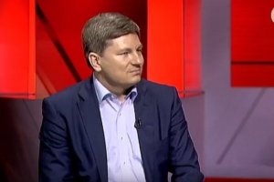 Заради чого насправді збирав за містом свою команду Президент – інтерв'ю з головою фракції "БПП" Артуром Герасимовим