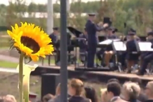 Три роки, майже 300 життів: у Нідерландах відкрили меморіал жертвам катастрофи МН17 &ndash; ФОТО