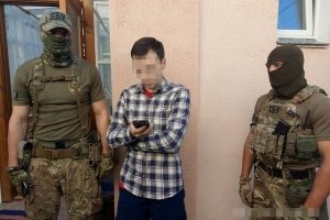 На Житомирщині СБУ викрила "прокремлівського" блогера-журналіста