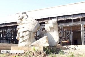 Пам'яті Миколайчука: на Буковині 6 років поспіль будують сучасний кінотеатр