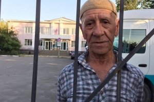 Окупанти залишили кримськотатарського активіста Караметова за ґратами