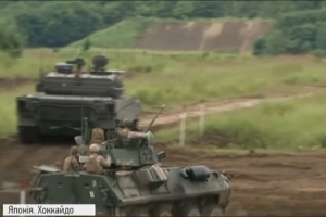 Військові навчання на острові Хоккайдо: японські та американські вояки тренуються запускати ракети