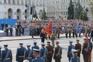 Пам'ятаючи про ціну незалежності: у Києві вшанували Героїв України