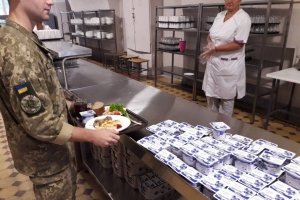 "5 тисяч калорій": у Міноборони розповіли про нові набори харчів  для бійців ЗСУ
